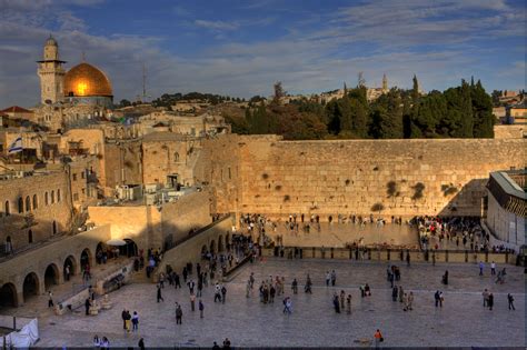 The Western Wall in Jerusalem | Frommer's