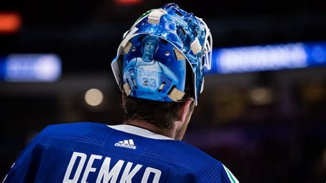 Q&A: Goalie mask artist David Gunnarsson on individuality in the NHL