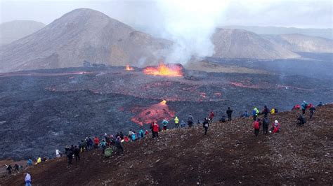 Iceland saw 2,200 earthquakes in 24 hours, increasing concerns of ...