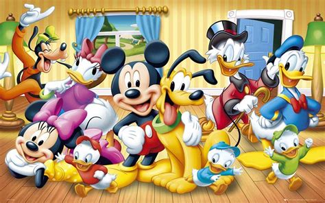 Mickey Mouse And Friends Wallpaper Hd