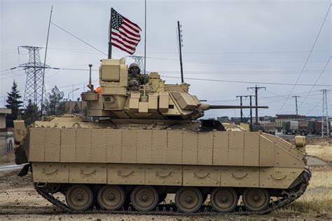 Here's how Ukraine could use US Bradley fighting vehicles - Task & Purpose