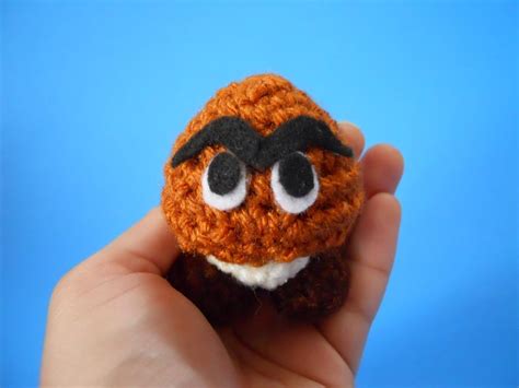 Super Mario Mini Goomba Plush Toy | Gadgetsin