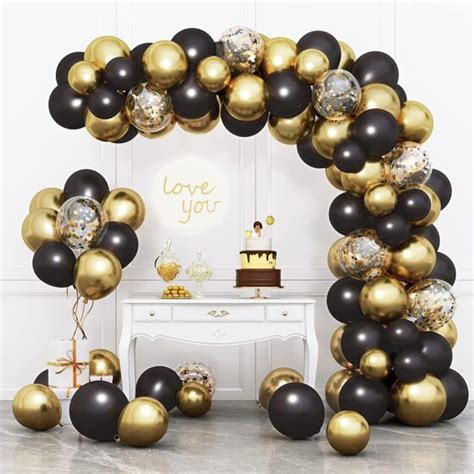 Black and Gold Party Decorations