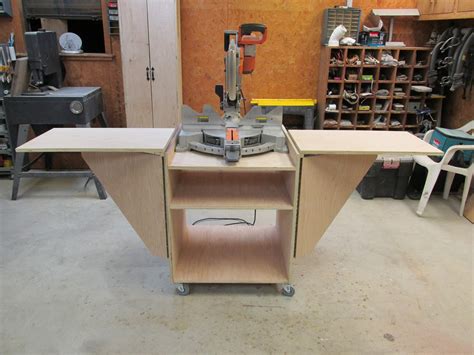 Wilker Do's: DIY Miter Saw Stand