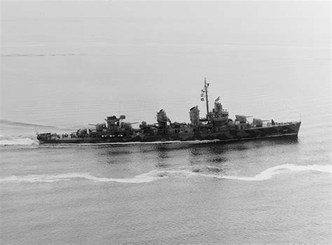 File:USS Fletcher (DD-445) off New York, 1942.jpg - Wikipedia