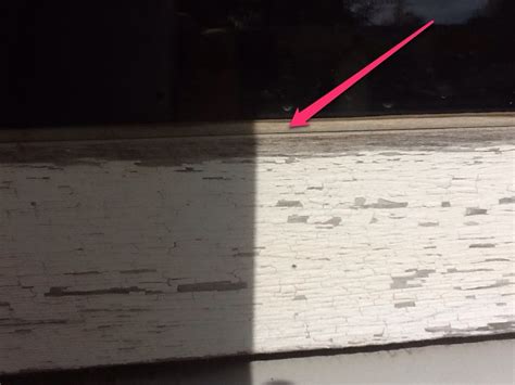 How to use putty for window glazing (simple guide!) - B+C Guides