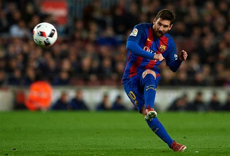 Messi's recent free kick craze is becoming suspicious - Soccernet NG