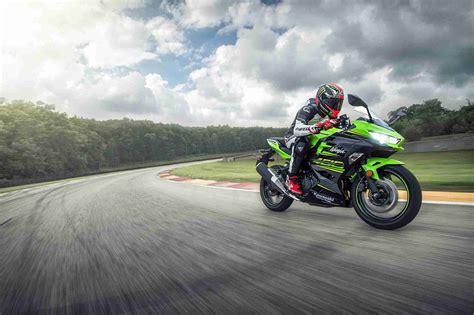 Kawasaki Ninja 400 | IAMABIKER - Everything Motorcycle!