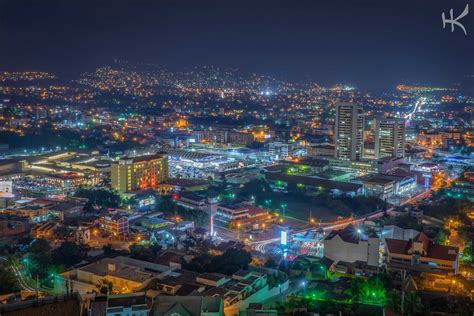 TEGUCIGALPA DE NOCHE EN DICIEMBRE. | Back home