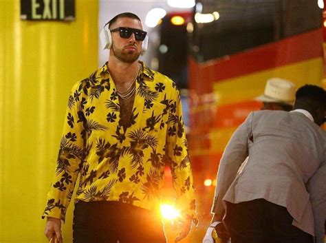 Travis Kelce on Instagram: “🌅” | Travis kelce, Mens fashion, Style