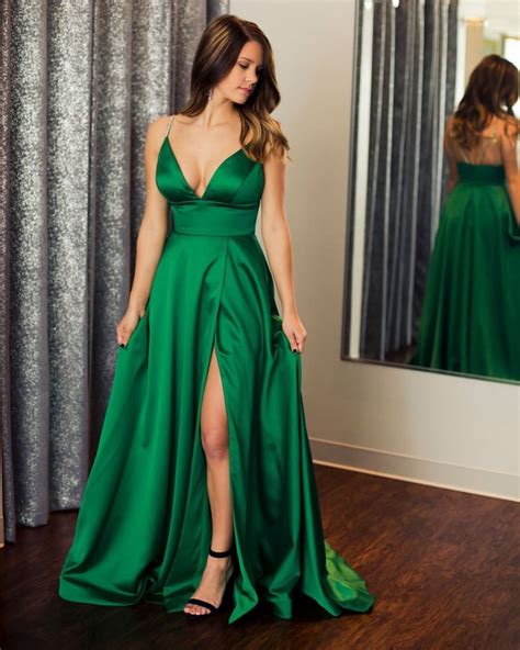 Elegant V Neck Backless Emerald Green Long Prom Dress with Slit, Backl ...