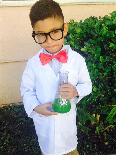 Scientist Costume For Helper Day on Stylevore