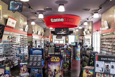 Ssurvivor: Gamestop Mall Of Scandinavia