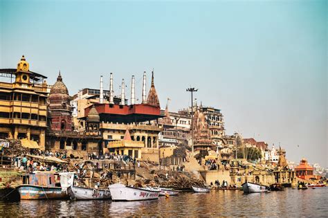 Sacred Ghats of Varanasi - PixaHive