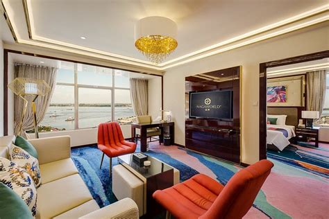 NagaWorld Rooms: Pictures & Reviews - Tripadvisor