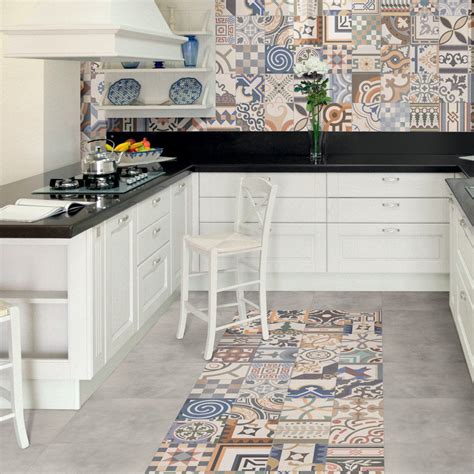 5 Examples of Unusual Kitchen Floor Tiles – Baked Tiles