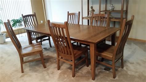 Mentor, OH: Mission Style Solid Oak Dining Room Table