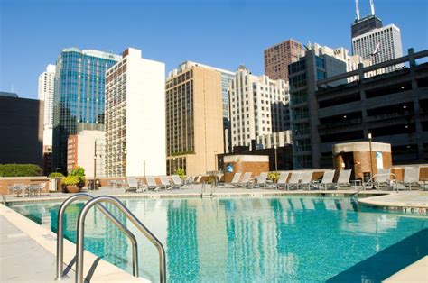 Take A Dip Inside These Top Indoor/Outdoor Pools in Chicago