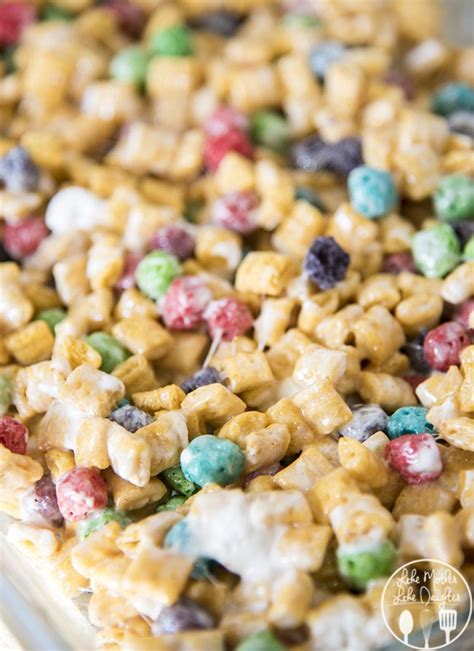 Captain Crunch Marshmallow Krispies - LMLDFood