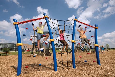 Outdoor Playgrounds - Commercial Recreation Specialists