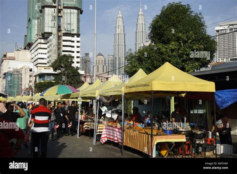 Ramadan food bazaar in Kampung Baru, Kuala Lumpur, Malaysia Stock Photo ...