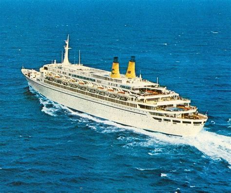 The Last Ocean Liners - Classic Passenger Ships of the 1950s and 1960s