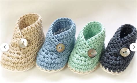 Crochet Unisex Baby booties Pattern | It's Sew Easy