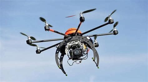 Donnant raquette Réussi unmanned aerial drones remarquer Père chapeau