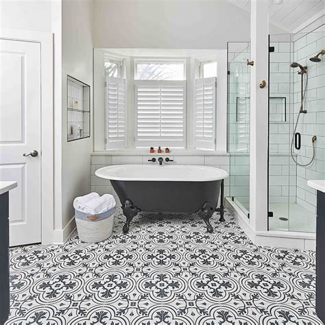 Black White Tile Bathroom Floor – Flooring Guide by Cinvex