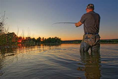 Top 10 Best Fly Fishing Waders Buyers Guide - Skate The Fly