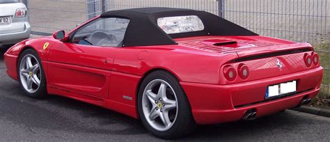 File:Ferrari F355 Spider hl red.jpg - Wikimedia Commons