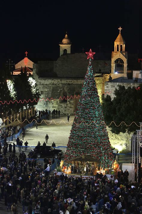 VIEW OF MANGER SQUARE IN BETHLEHEM ON CHRISTMAS EVE | The Catholic Sun