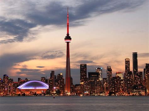 13 Famous Landmarks in Canada: Fascinating Facts | Reader's Digest