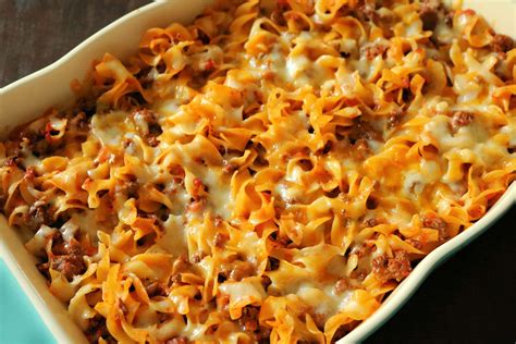 Cheesy Ground Beef Noodle Casserole - Kindly Unspoken