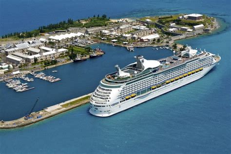 Bermuda Cruise Excursion: Best Attractions and Things to Do