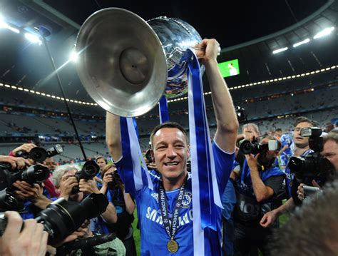 Why John Terry changed into full Chelsea kit after 2012 Champions ...