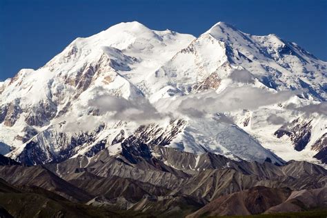 Kilian Jornet pulvérise le record d'ascension du McKinley (Denali) en ...