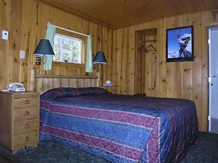 Tamarack Lodge - Go Tahoe North