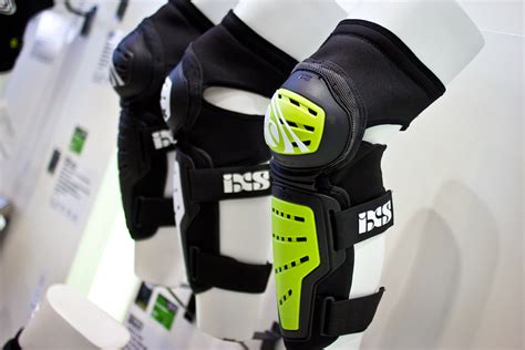 iXS Mallet Knee/Shin Pads - 2014 Mountain Bike Apparel & Protection at ...