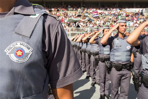 Formatura Soldados Polícia Militar.