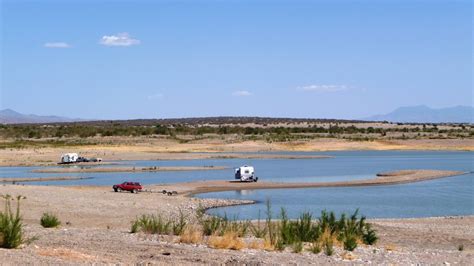 Metamorphosis Road: Campground Review: Elephant Butte Lake State Park