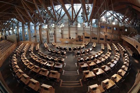 Inside Scottish Parliament - Fun Kids - the UK's children's radio station