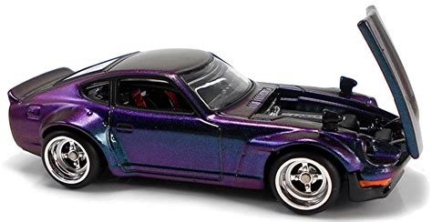 Custom ’72 Datsun 240Z hood open | Hot Wheels Newsletter