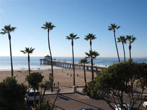 Manhattan Beach Pier - Pier Fishing in California