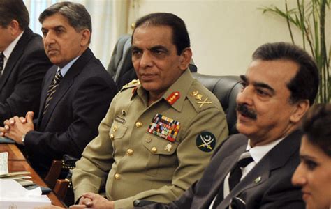 Pakistan army chief denies coup plot - News - World - Emirates24|7