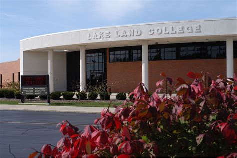 Lake Land College announces 2022-2023 Student Ambassadors – Lake Land ...