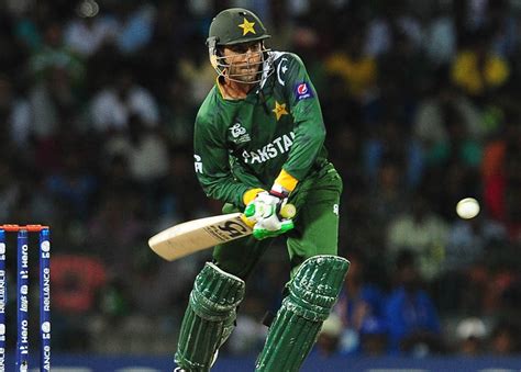 10 Pakistani Batsmen Who Make Us Proud