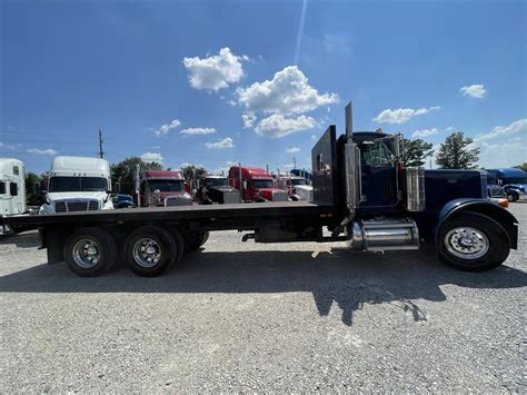 2002 PETERBILT 379 FLATBED TRUCK 575602 - Truck Market