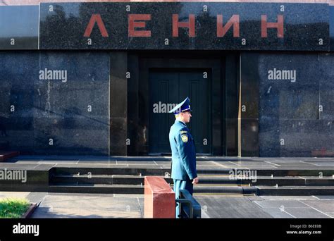 Lenin's tomb, Red square, Moscow, Russia Stock Photo - Alamy