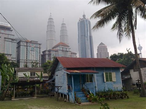 Traditional Architecture of Kampung Baru - Page 2 - SkyscraperCity